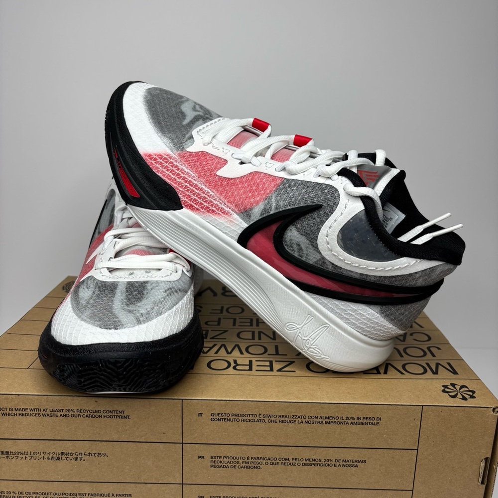 ‼️SOLD‼️Kyrie 8 White University Red - Picture 1 of 8